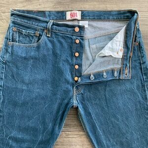 36x27.5 LEVI’S 501 Straight Leg Button Fly Jeans Mens Blue 100% Cotton 005010429